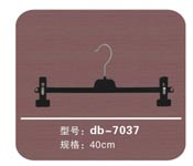 db-7037