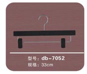 db-7052